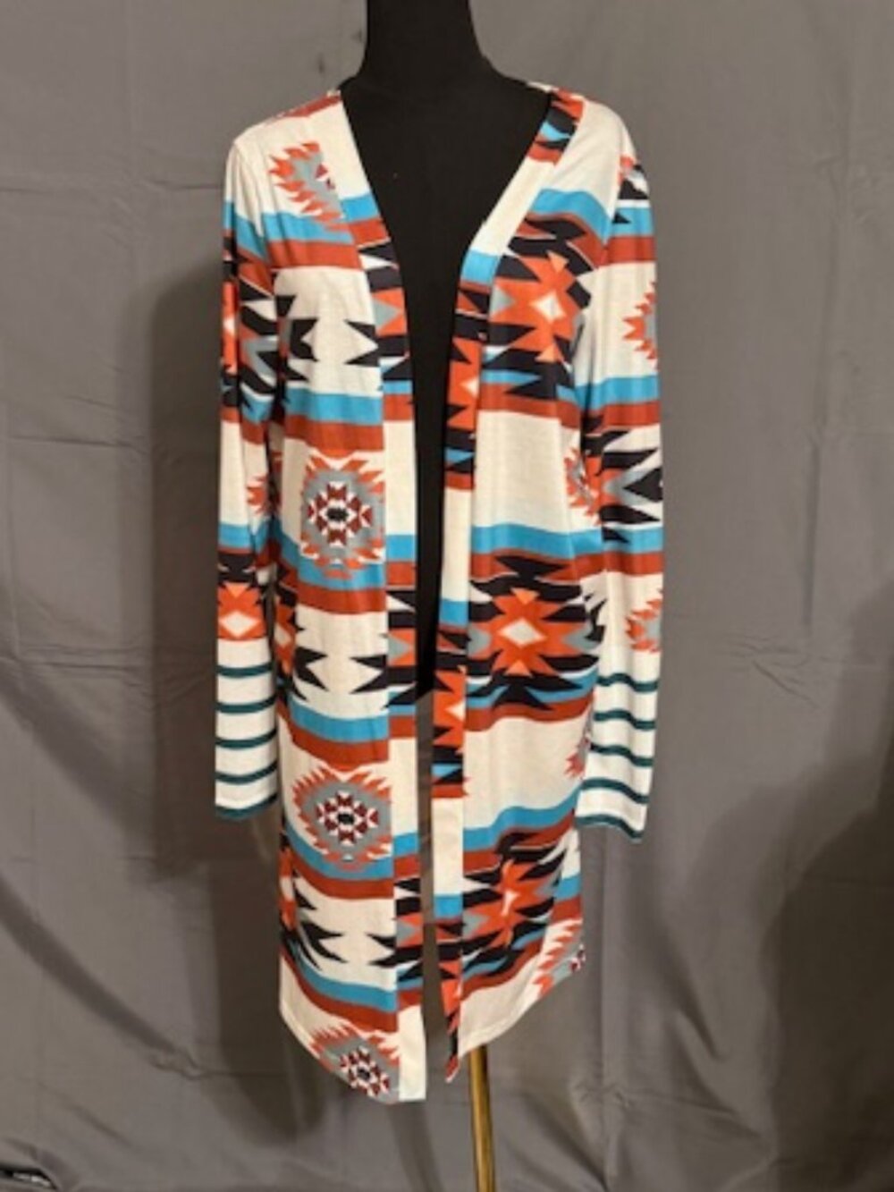 BEAUTIFUL Southwestern Inspired Tunic Size L